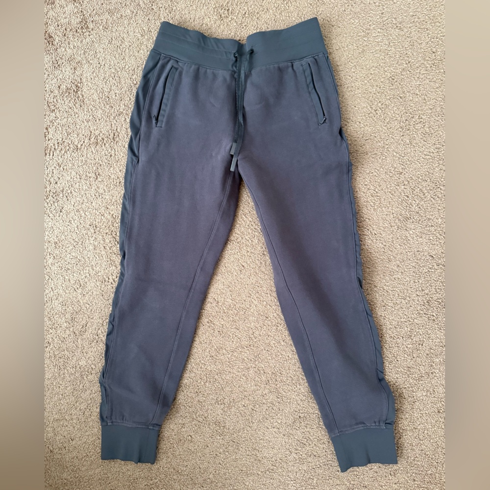 Lululemon joggers